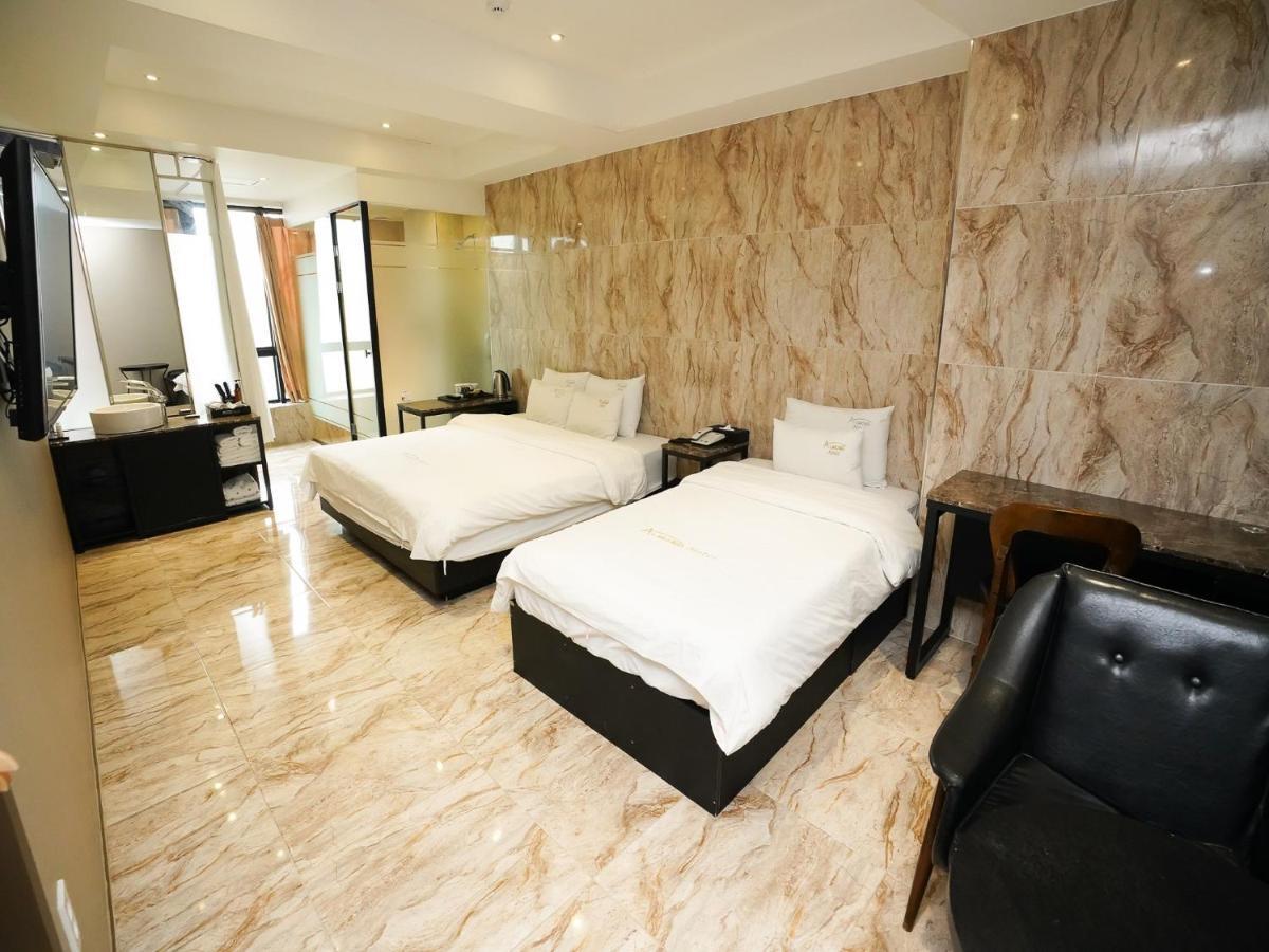 Almond Hotel Busan Station Exterior foto
